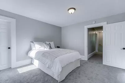 2954 Queen Avenue N, Minneapolis, MN 55411 - Photo 21