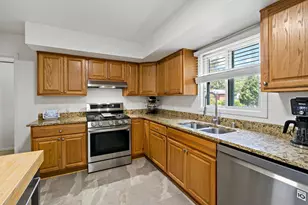 4724 Oregon Ave N, New Hope, MN 55428 - Photo 23