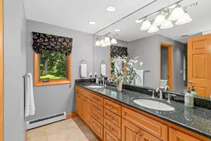 6716 W Shore Dr, Edina, MN 55435 - Photo 35