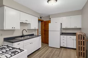 813 Blair Ave, Saint Paul, MN 55104 - Photo 11