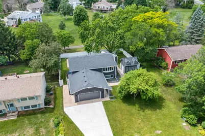 9486 Van Buren Street NE, Blaine, MN 55434 - Photo 3