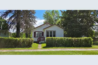 611 7th Street, International Falls, MN 56649 - Photo 1