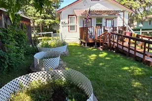 611 7th St, International Falls, MN 56649 - Photo 3