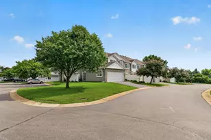11446 Elmwood Ave N, Champlin, MN 55316 - Photo 31