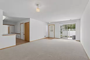 11446 Elmwood Ave N, Champlin, MN 55316 - Photo 5