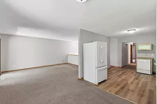 428 Pleasant Dr, Hastings, MN 55033 - Photo 15