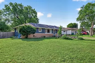 5948 Cavell Ave N, New Hope, MN 55428 - Photo 3