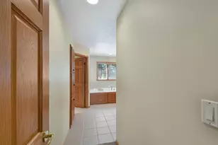 309 43rd Ave S, Moorhead, MN 56560 - Photo 17
