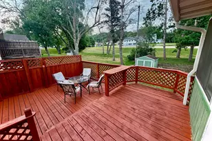 1019 Maple St, Red Wing, MN 55066 - Photo 5