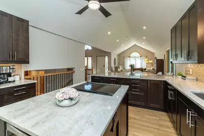1104 Falls Curve, Chaska, MN 55318 - Photo 15
