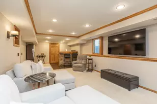 1104 Falls Curve, Chaska, MN 55318 - Photo 39
