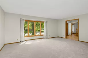 3535 Rosewood Ln N, Plymouth, MN 55441 - Photo 7