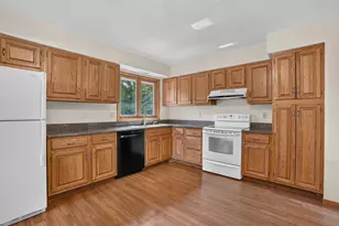 21 Carriage Ln, Burnsville, MN 55306 - Photo 21