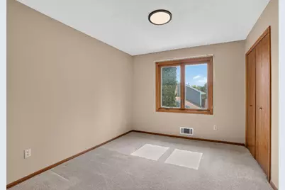 21 Carriage Lane, Burnsville, MN 55306 - Photo 23
