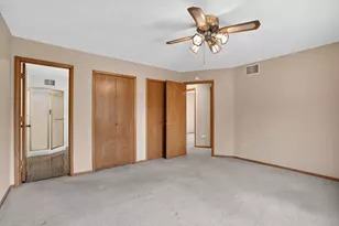 21 Carriage Ln, Burnsville, MN 55306 - Photo 27