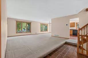21 Carriage Ln, Burnsville, MN 55306 - Photo 17