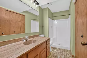 21 Carriage Ln, Burnsville, MN 55306 - Photo 33