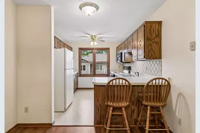 1799 1/2 County Road E E #30, White Bear Lake, MN 55110 - Photo 17