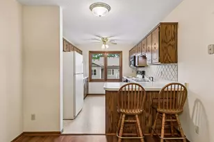 1799 1/2 County Rd E E, White Bear Lake, MN 55110 - Photo 9