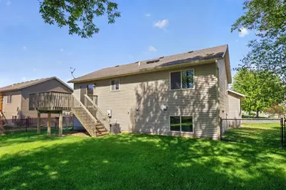 3909 46th Avenue NW, Rochester, MN 55901 - Photo 5