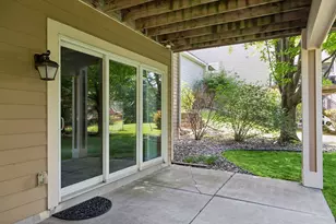2404 Fieldstone Curve, Woodbury, MN 55129 - Photo 57