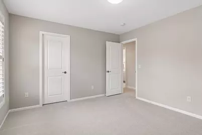2404 Fieldstone Curve, Woodbury, MN 55129 - Photo 43