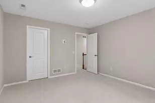 2404 Fieldstone Curve, Woodbury, MN 55129 - Photo 41
