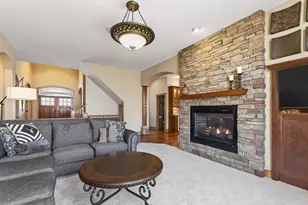 9951 Vagabond Ct N, Maple Grove, MN 55311 - Photo 29