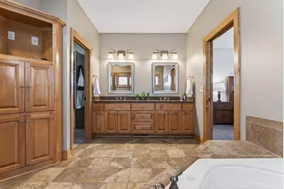 9951 Vagabond Court N, Maple Grove, MN 55311 - Photo 47