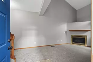 14098 Plymouth Ave, Burnsville, MN 55337 - Photo 7
