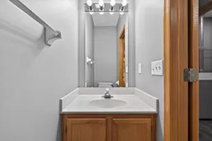14098 Plymouth Ave, Burnsville, MN 55337 - Photo 19
