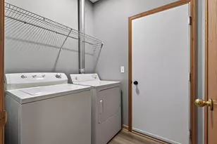 14098 Plymouth Ave, Burnsville, MN 55337 - Photo 29
