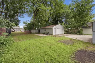 1614 5th St N, Fargo, ND 58102 - Photo 21