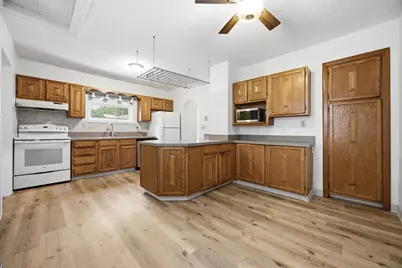 1614 5th Street N, Fargo, ND 58102 - Photo 7