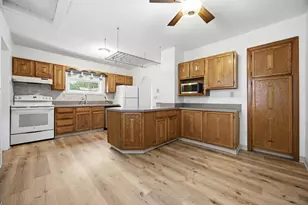 1614 5th St N, Fargo, ND 58102 - Photo 7