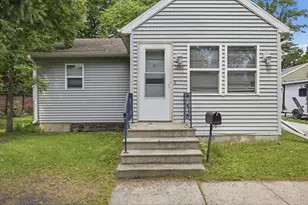 1614 5th St N, Fargo, ND 58102 - Photo 3