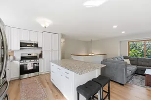 975 Savannah Rd, Eagan, MN 55123 - Photo 9