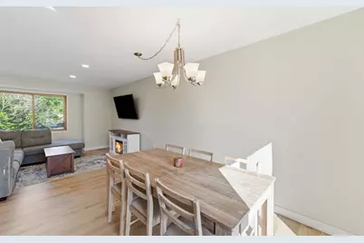 975 Savannah Road, Eagan, MN 55123 - Photo 15