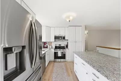 975 Savannah Road, Eagan, MN 55123 - Photo 9
