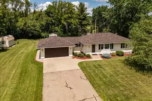 1305 25th St SE, Rochester, MN 55904 - Photo 1
