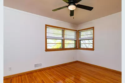 2843 Churchill Street, Roseville, MN 55113 - Photo 15