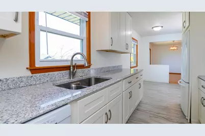 2843 Churchill Street, Roseville, MN 55113 - Photo 13