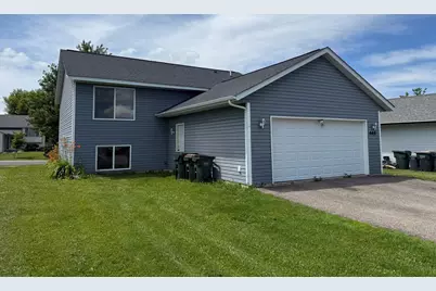 445 Maryland Street NW, Hutchinson, MN 55350 - Photo 13
