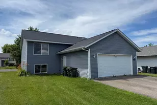 445 Maryland St NW, Hutchinson, MN 55350 - Photo 13