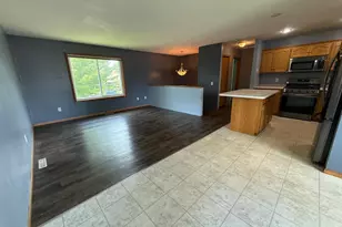 445 Maryland St NW, Hutchinson, MN 55350 - Photo 7