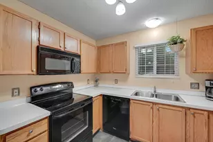 9084 Terra Verde Trail, Eden Prairie, MN 55347 - Photo 9