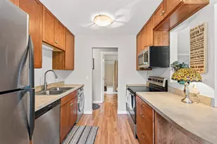 240 Wentworth Ave W, West Saint Paul, MN 55118 - Photo 11