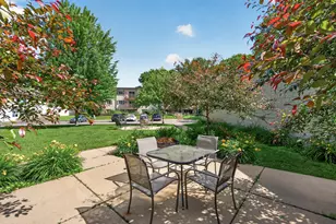 240 Wentworth Ave W, West Saint Paul, MN 55118 - Photo 23