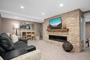 4870 Rusten Rd, Eagan, MN 55122 - Photo 29