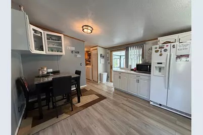 26790 County Road 15, Roseau, MN 56751 - Photo 7